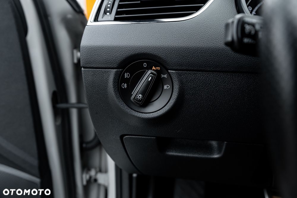 Skoda Octavia Combi 2.0 TSI (Green tec) DSG RS - 28