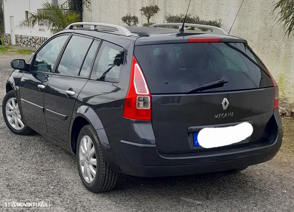Renault Mégane Break 1.5 dCi Dynamique S - 2