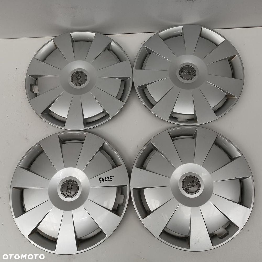 Kołpaki 16 Audi A3 A4 A6 8V0601147C 4szt (F4225)