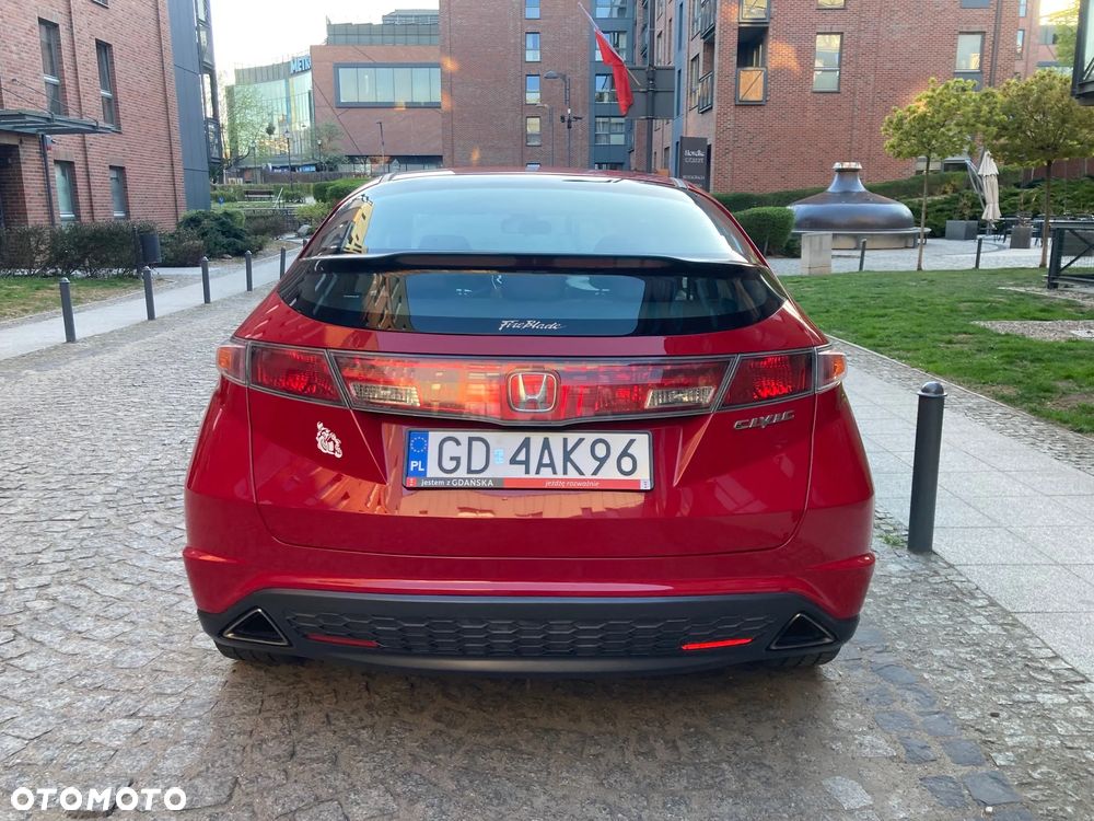 Honda Civic 1.8i-VTEC Sport - 12