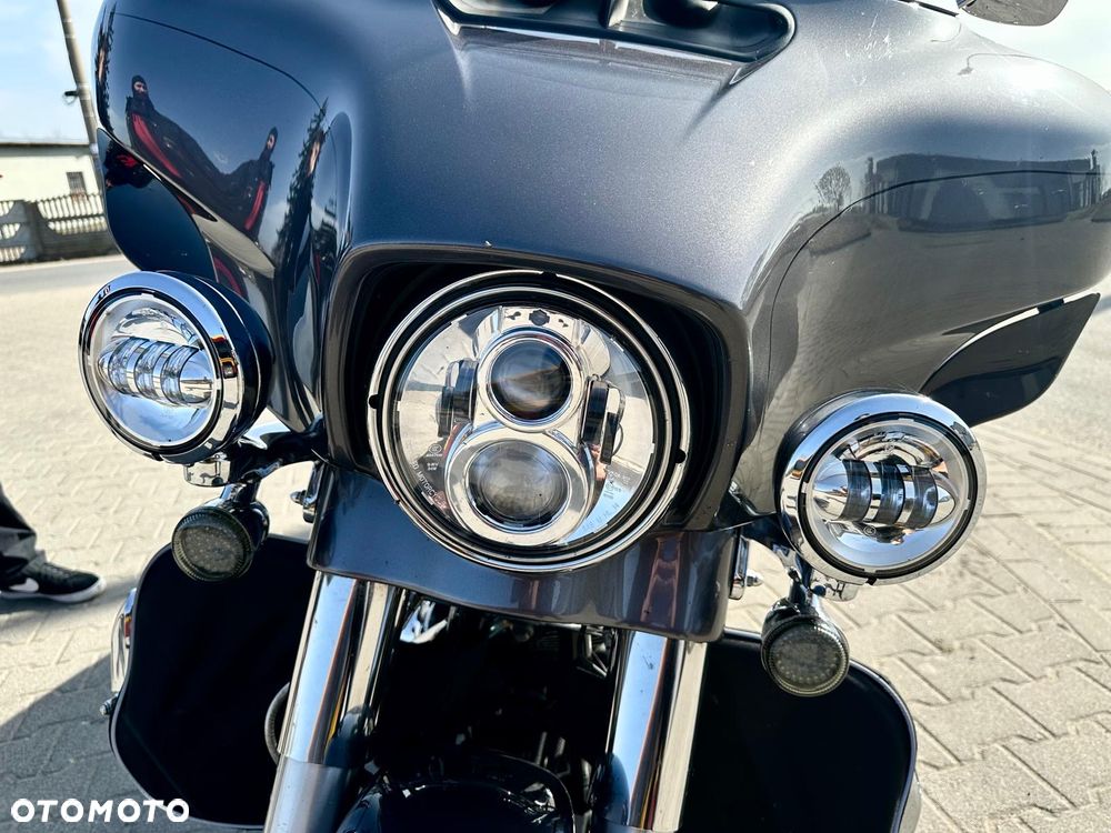 Harley-Davidson FLHXS Special - 4