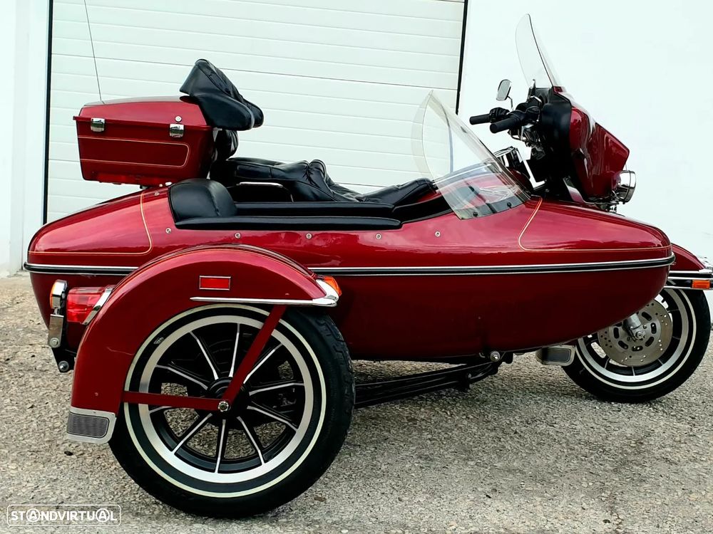 Harley-Davidson Electra Glide FLHTC - 3