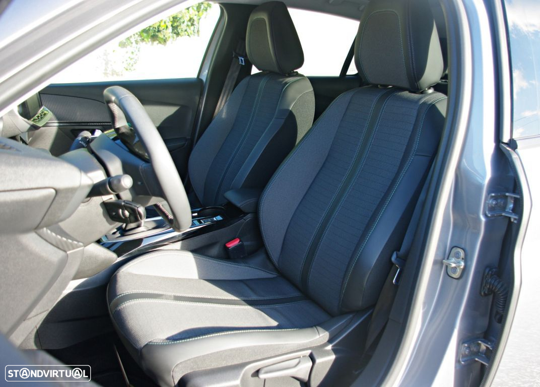 Peugeot 208 1.2 PureTech Allure - 16