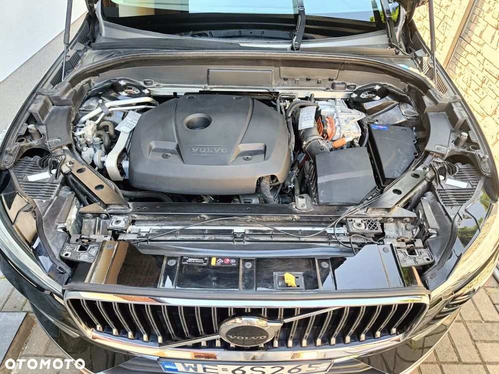 Volvo XC 60 T6 AWD Plug-In Hybrid Inscription Expression - 25
