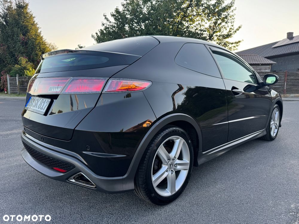 Honda Civic 1.8i-VTEC Type S - 9