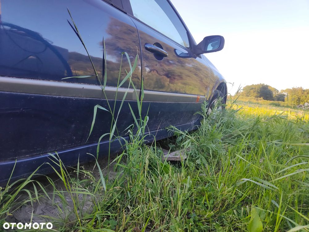 Renault Laguna 1.9 dCi Expression - 4