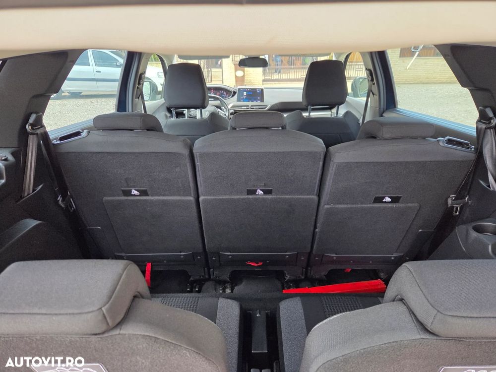 Peugeot 5008 1.5L BlueHDI EAT8 S&S Allure Pack - 11
