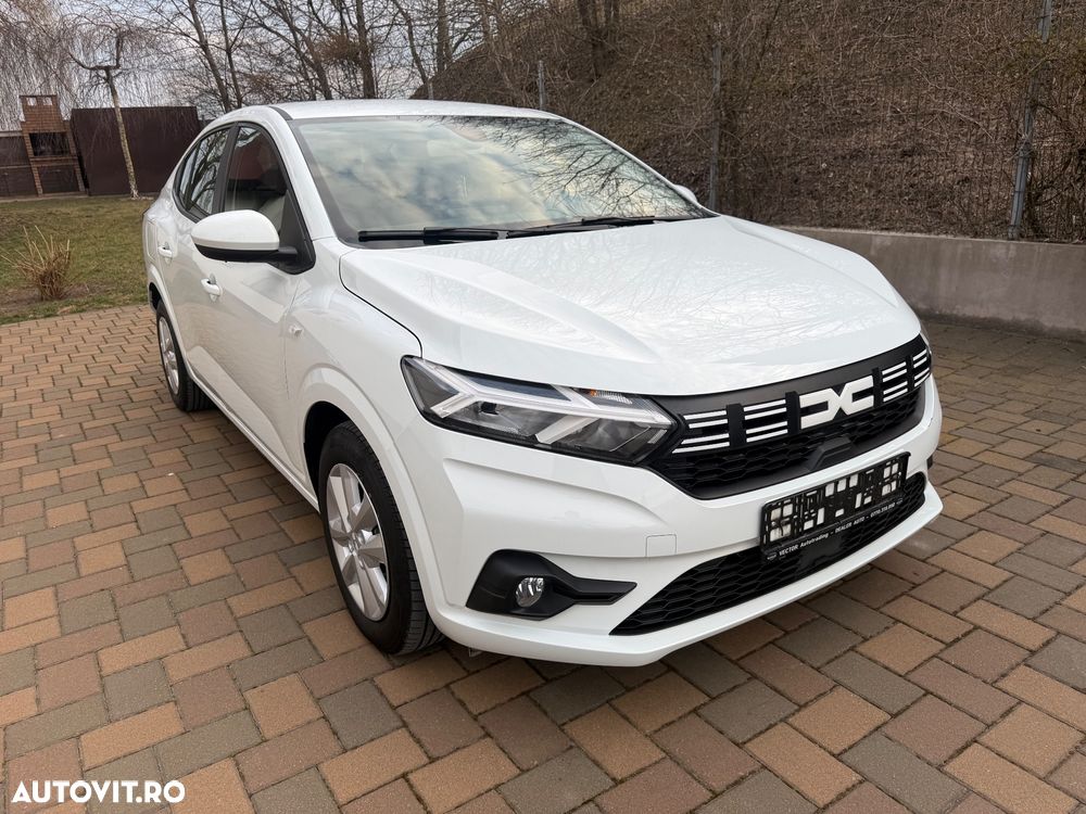 Dacia Logan TCe 90 MT6 Expression - 1