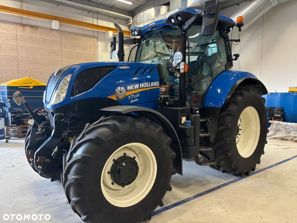 New Holland T7.225 - 9