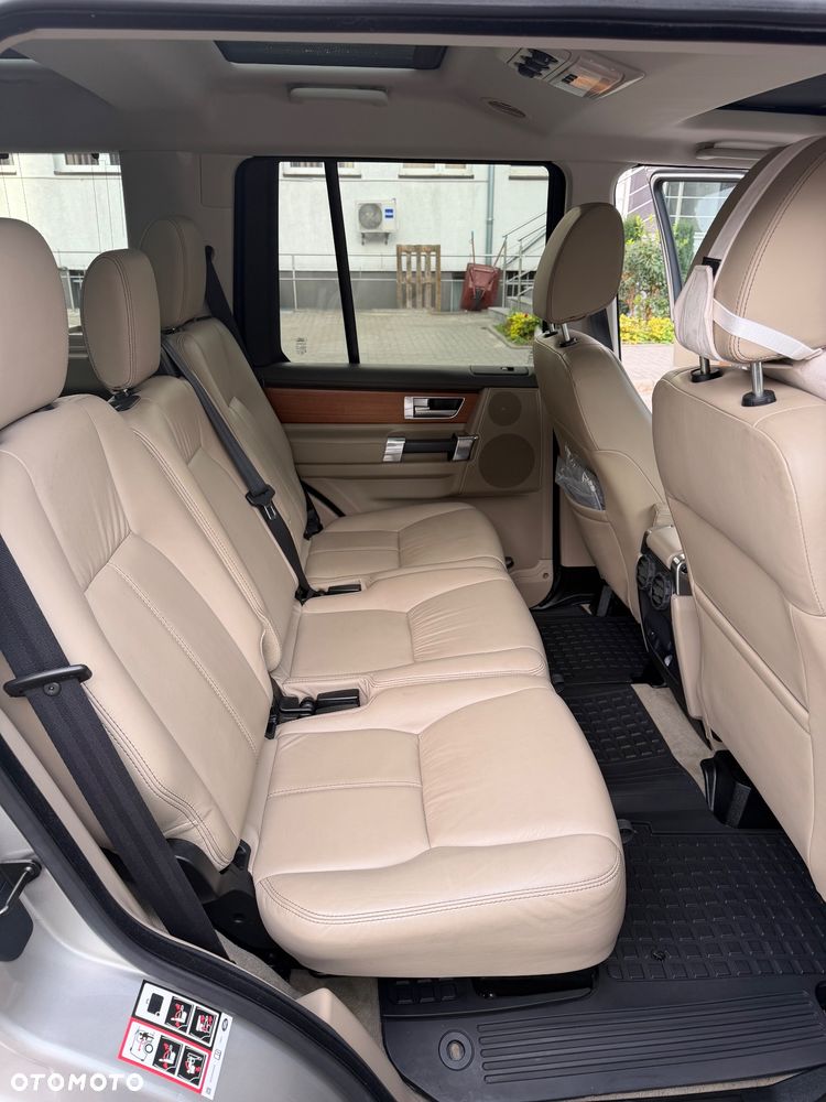 Land Rover Discovery 3.0 Si6 HSE Luxury - 25