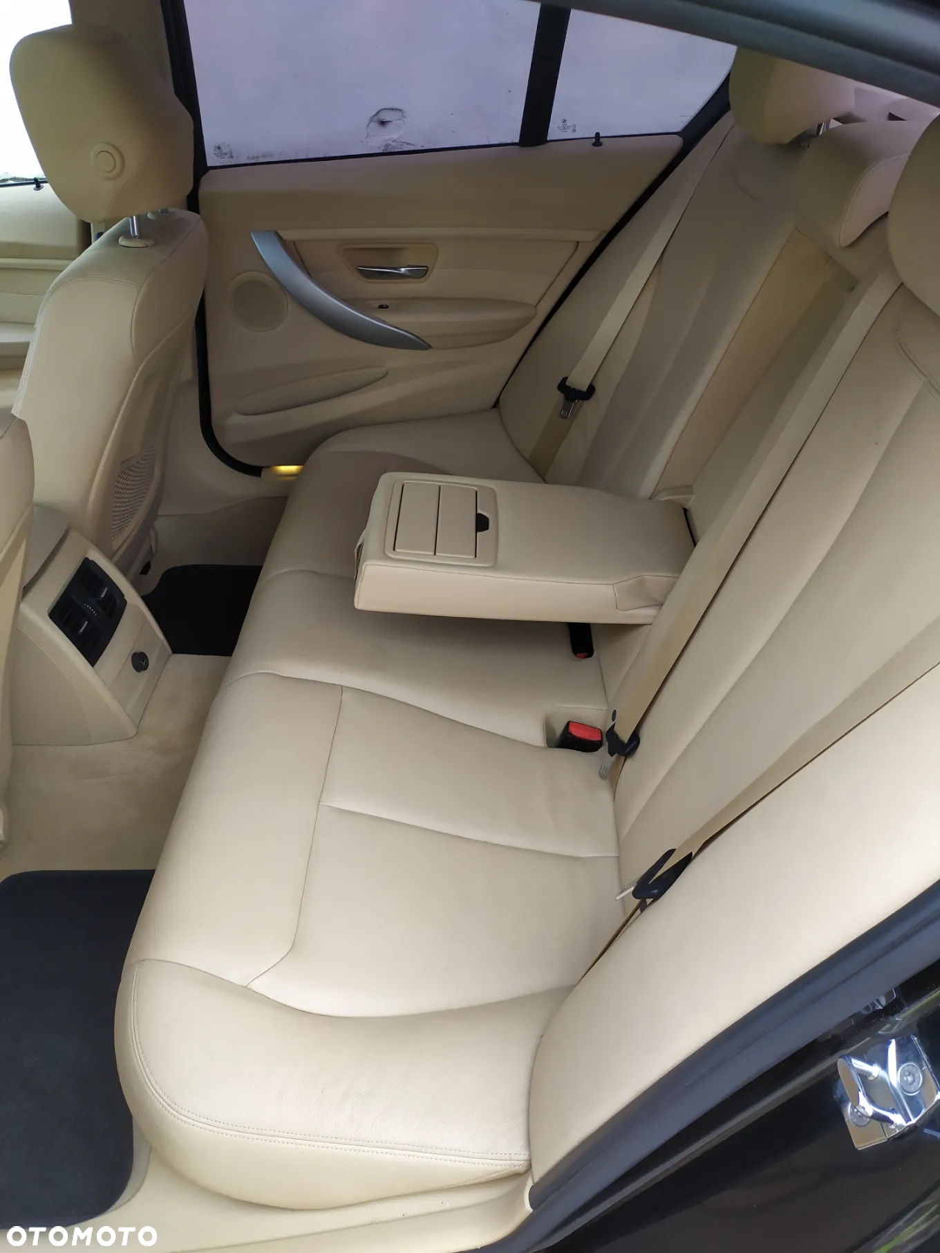 BMW Seria 3 328i - 11