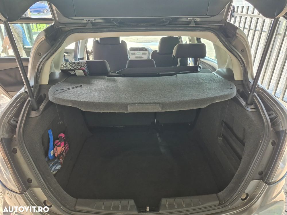 Seat Toledo 2.0TDI Stylance - 8