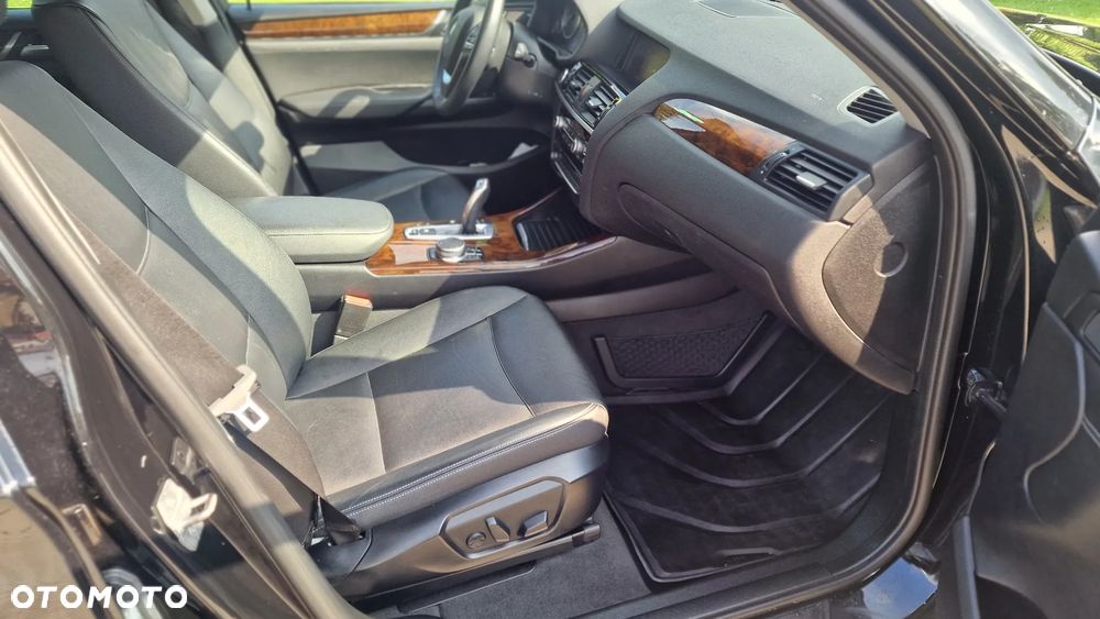 BMW X3 xDrive28i - 6