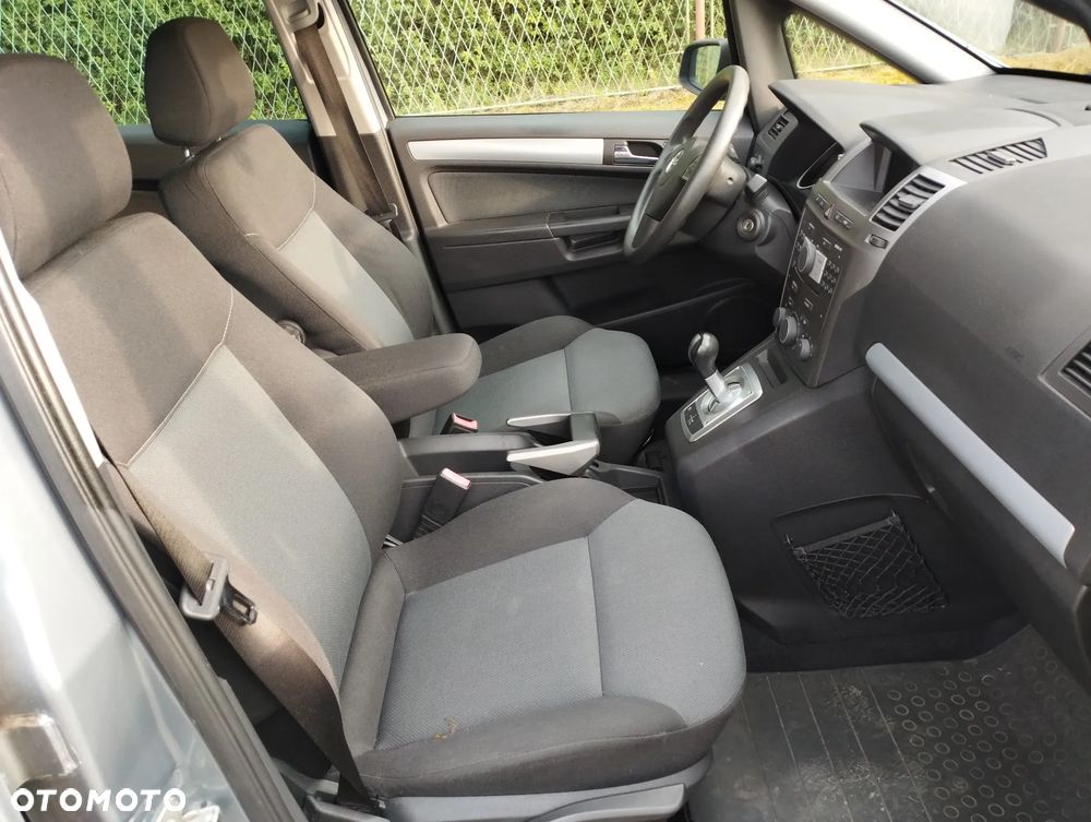Opel Zafira - 5