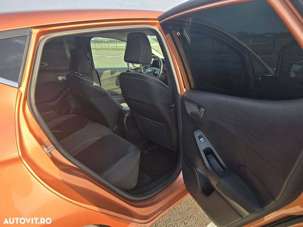 Ford Fiesta - 18