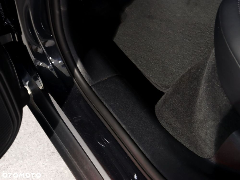 Porsche Macan Standard - 32