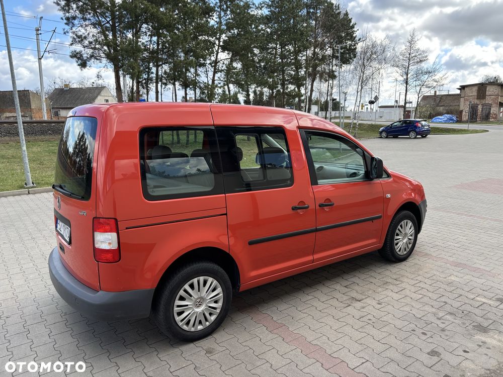 Volkswagen Caddy - 3