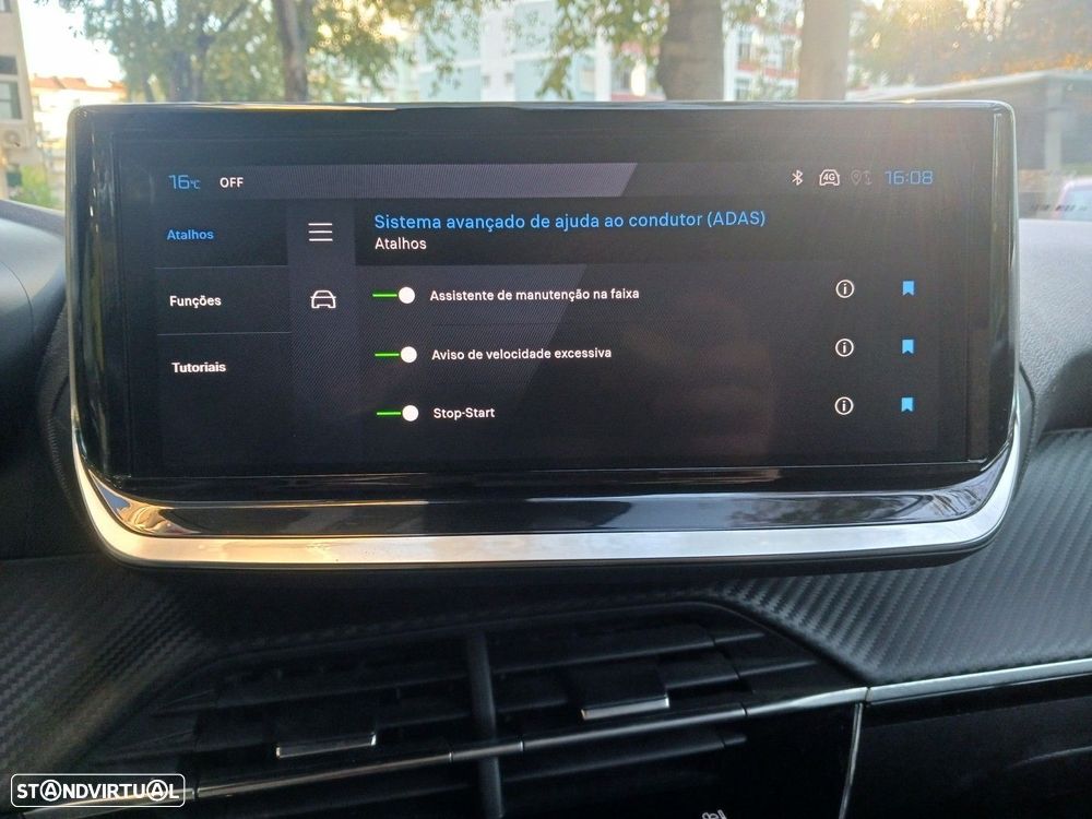 Peugeot 2008 1.2 Hybrid Allure e-DCS6 - 18