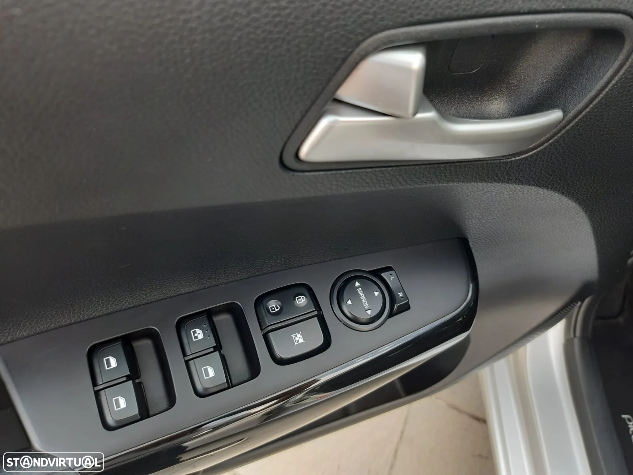 Kia Picanto 1.0 CVVT Urban - 10