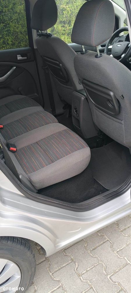 Ford Focus C-Max 1.6 TDCi Futura - 25