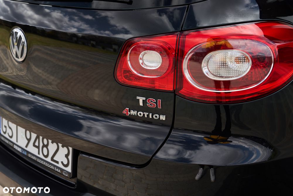 Volkswagen Tiguan - 11