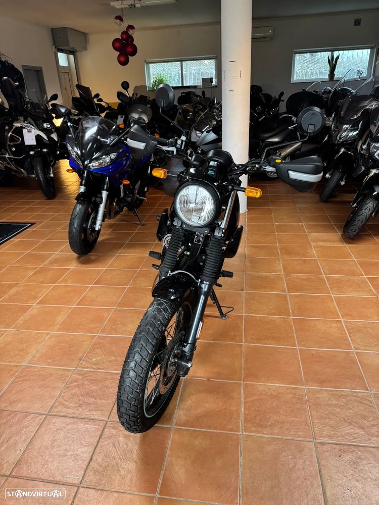 Royal Enfield Himalayan E4 - 2