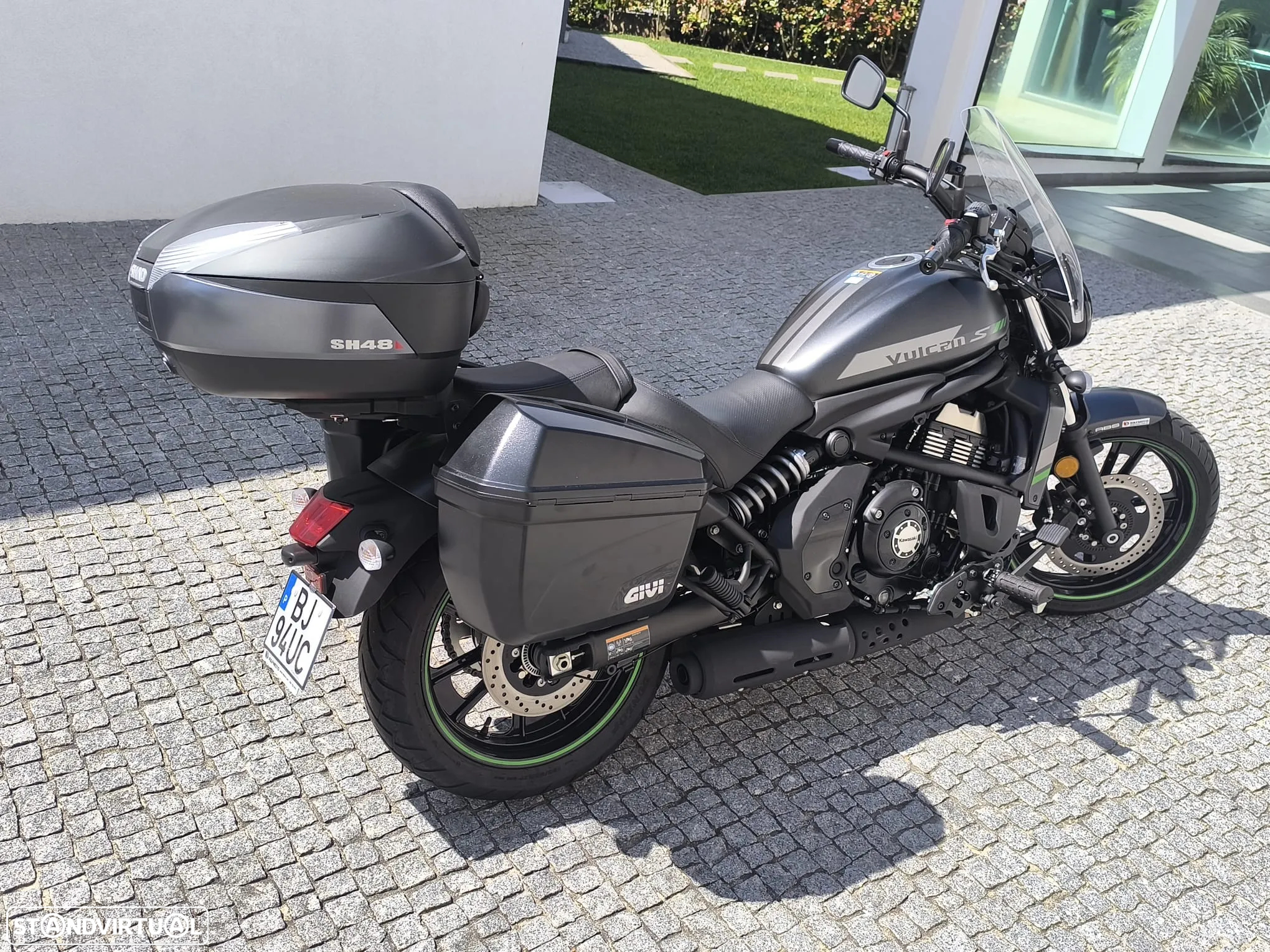 Kawasaki Vulcan S - 3