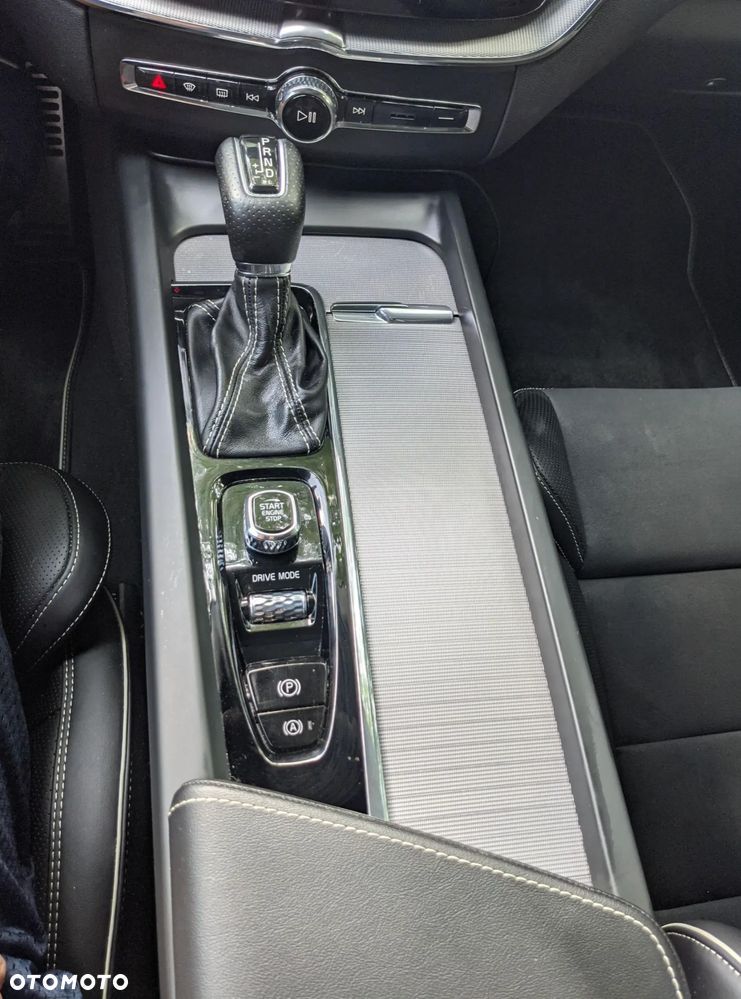 Volvo XC 60 - 20