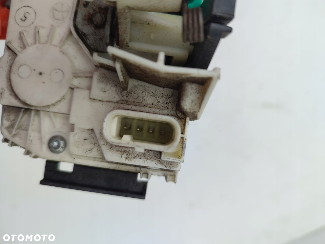 Zamek drzwi lewy przód kierowcy JEEP CHEROKEE LIBERTY KK 4PIN EUROPA - 6