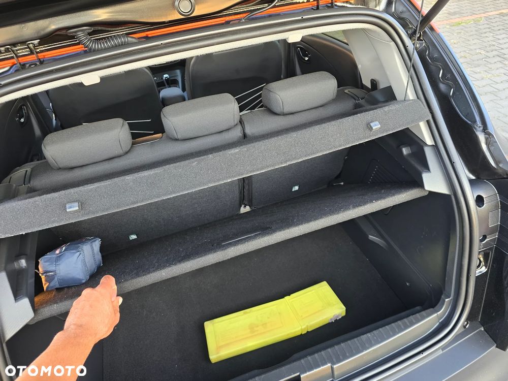 Renault Captur - 27