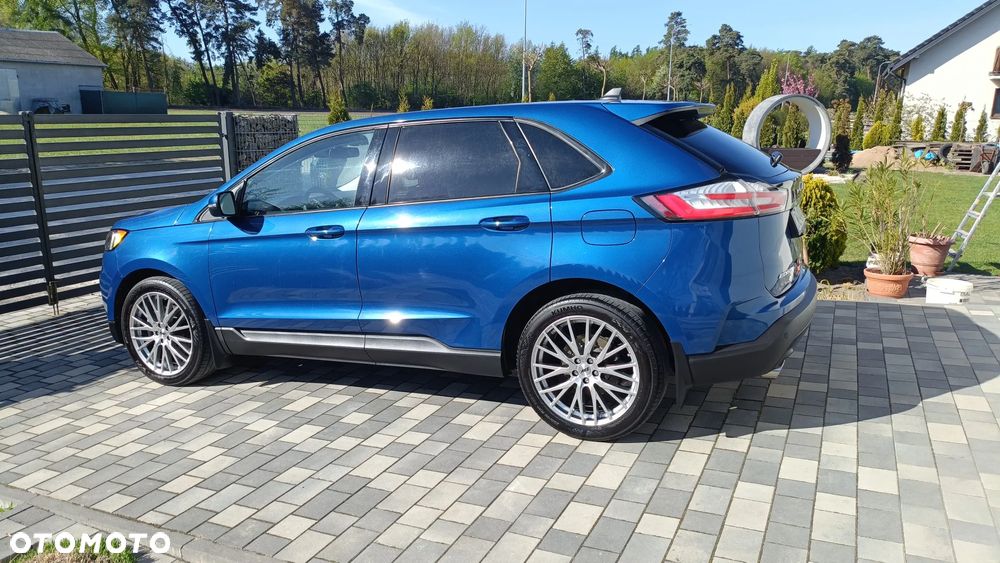 Ford Edge - 2