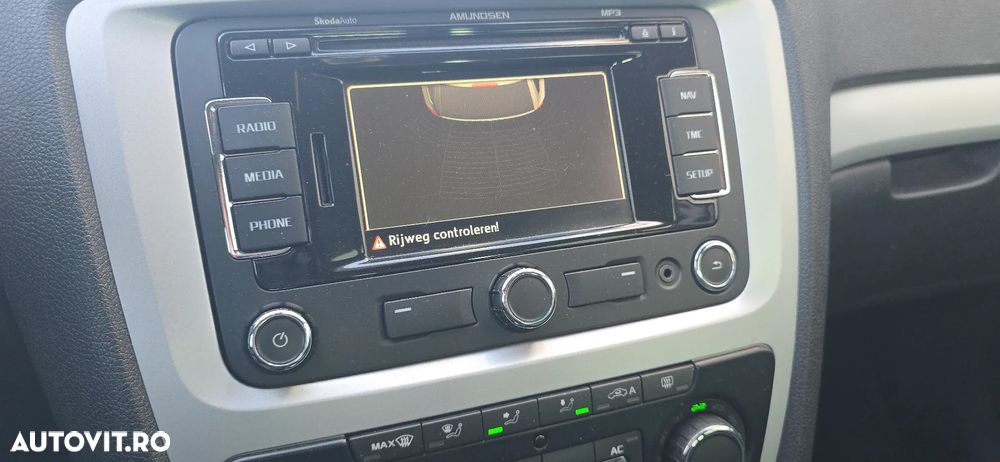 Skoda Octavia Combi 1.2 TSI FAMILY - 17