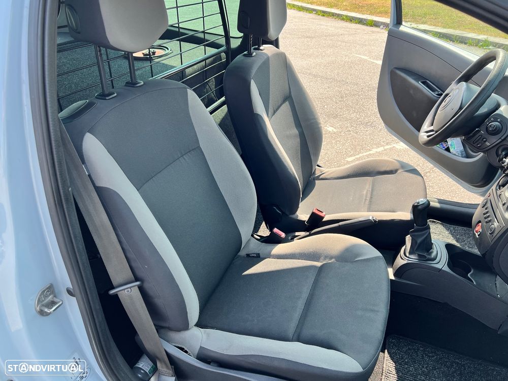 Renault Clio 1.5 dCi Dynamique S - 10