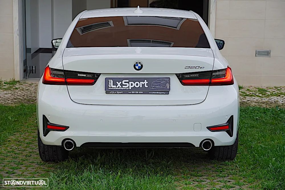 BMW 320 e Line Sport Auto - 14