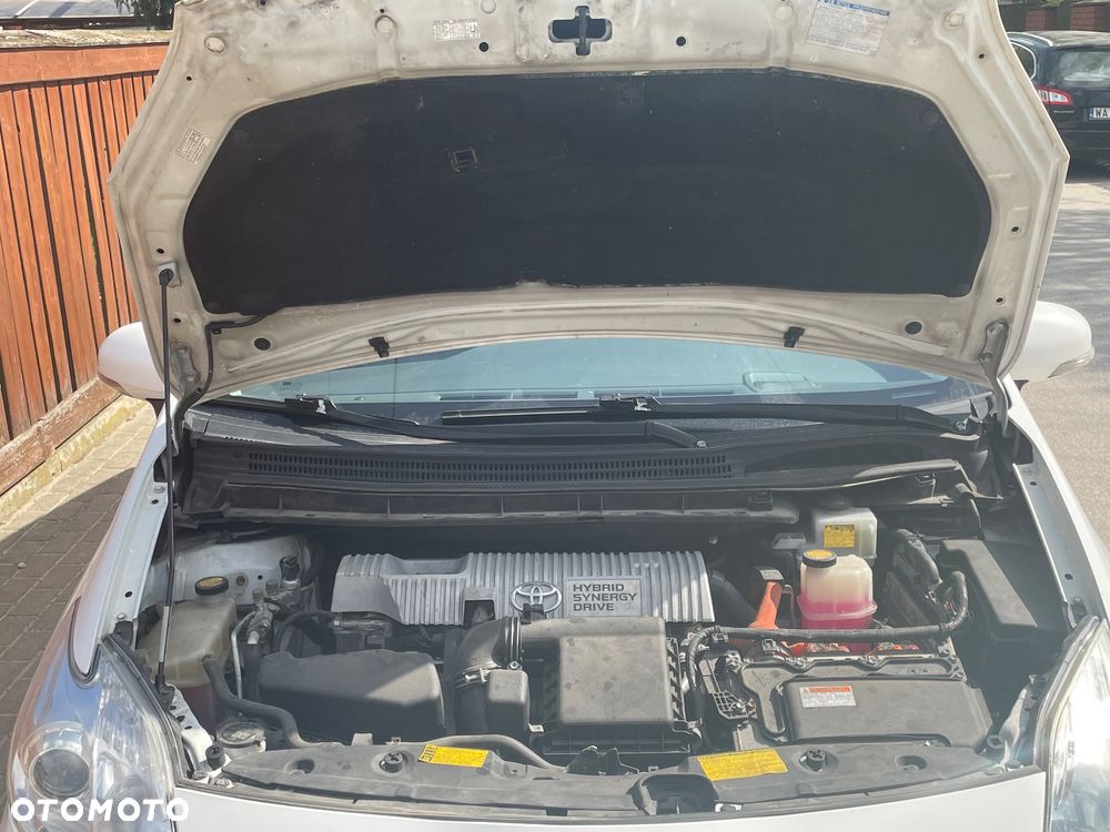 Toyota Prius 1.8 Hybrid Prestige - 35