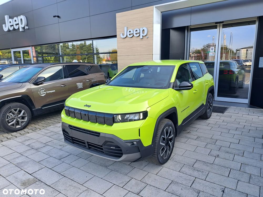 Jeep Compass - 30