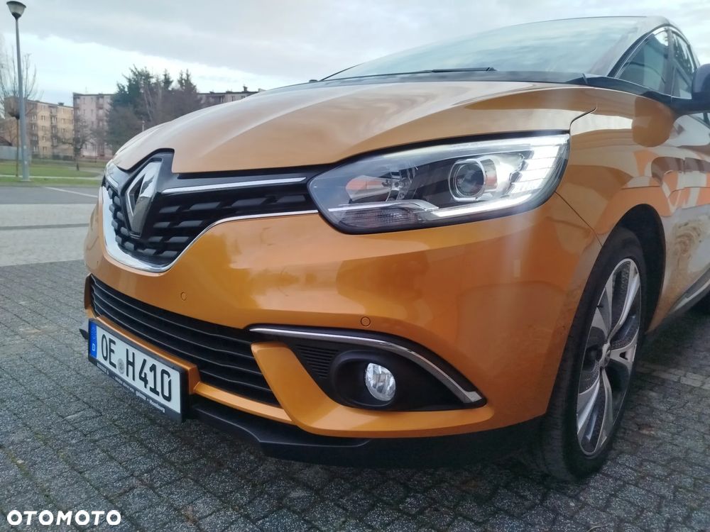 Renault Scenic ENERGY TCe 130 S&S Paris - 32