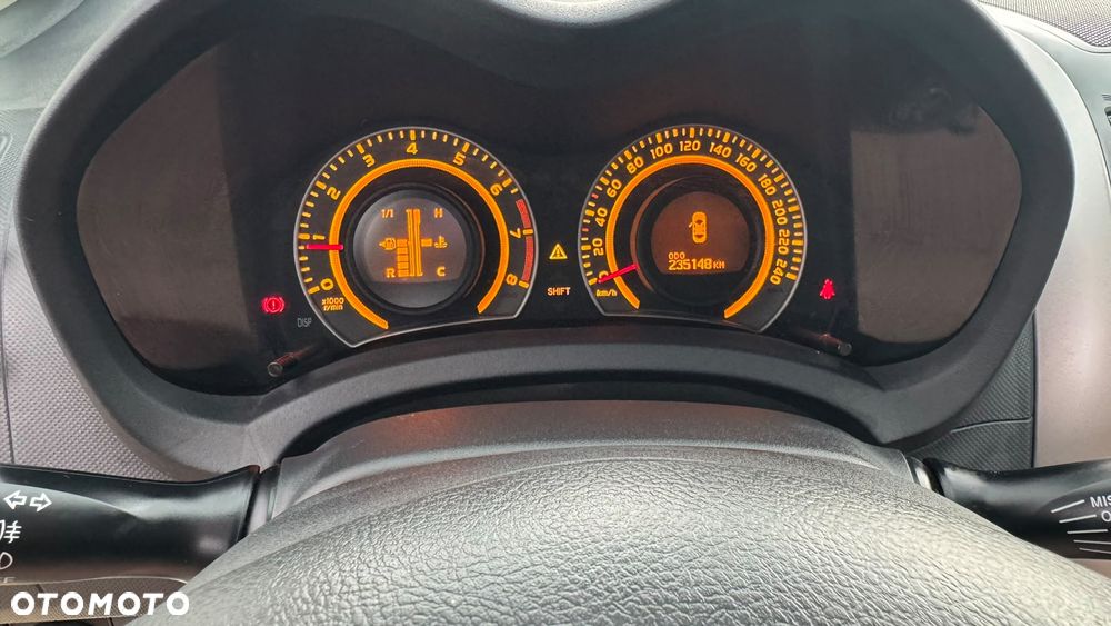 Toyota Auris 1.6 VVT-i Team - 10