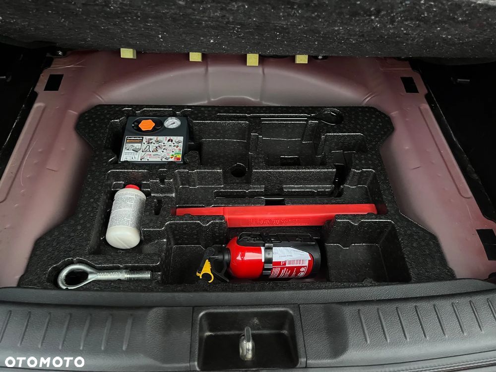 Suzuki Vitara 1.0 Boosterjet Premium 2WD - 17