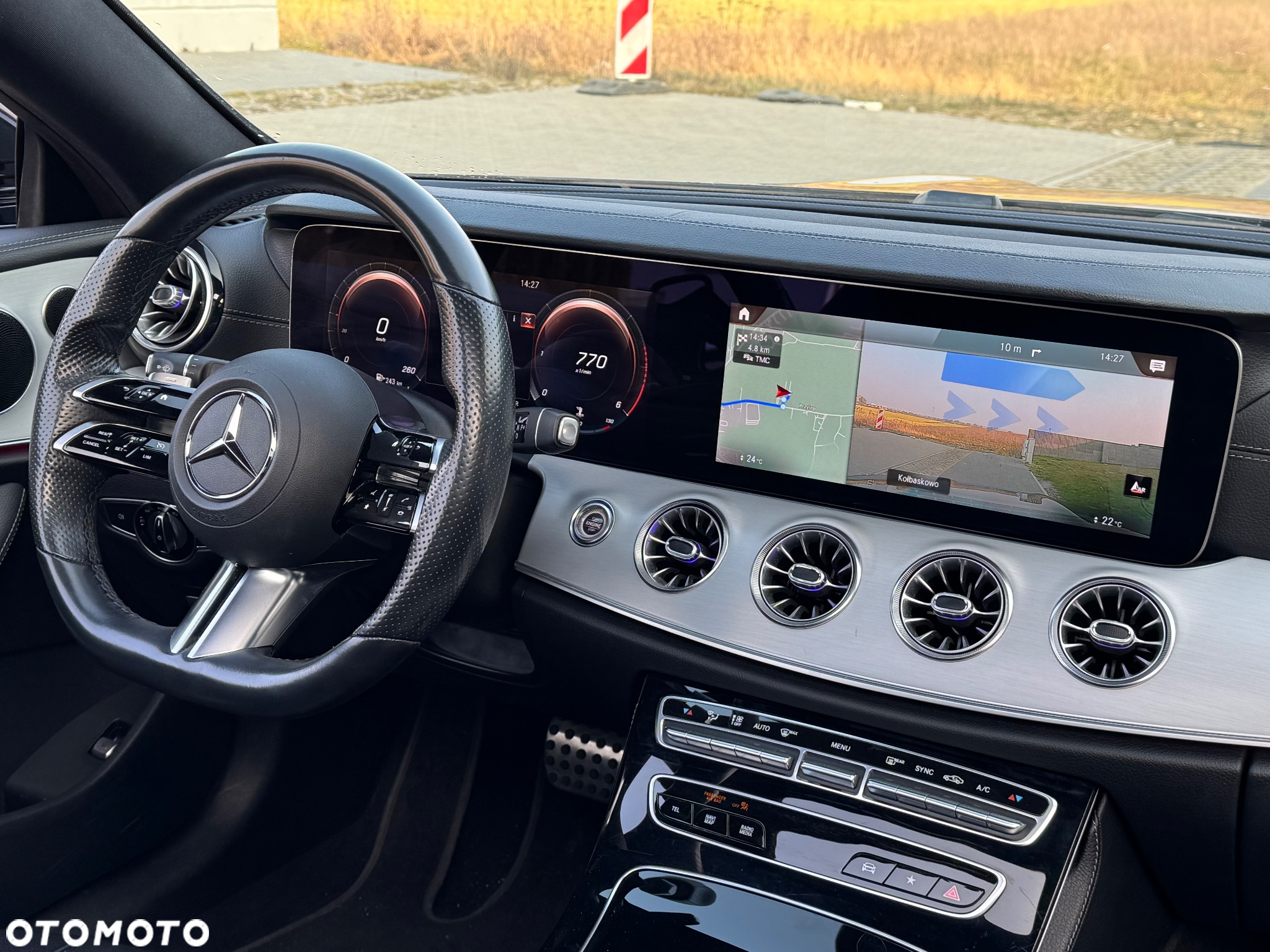 Mercedes-Benz Klasa E 220 d Coupe 4-Matic AMG - 14