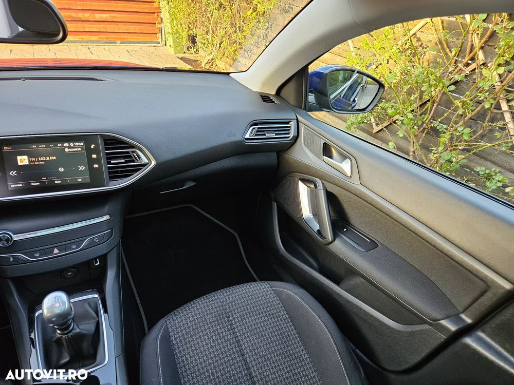 Peugeot 308 BlueHDi 120 Stop & Start Allure - 21