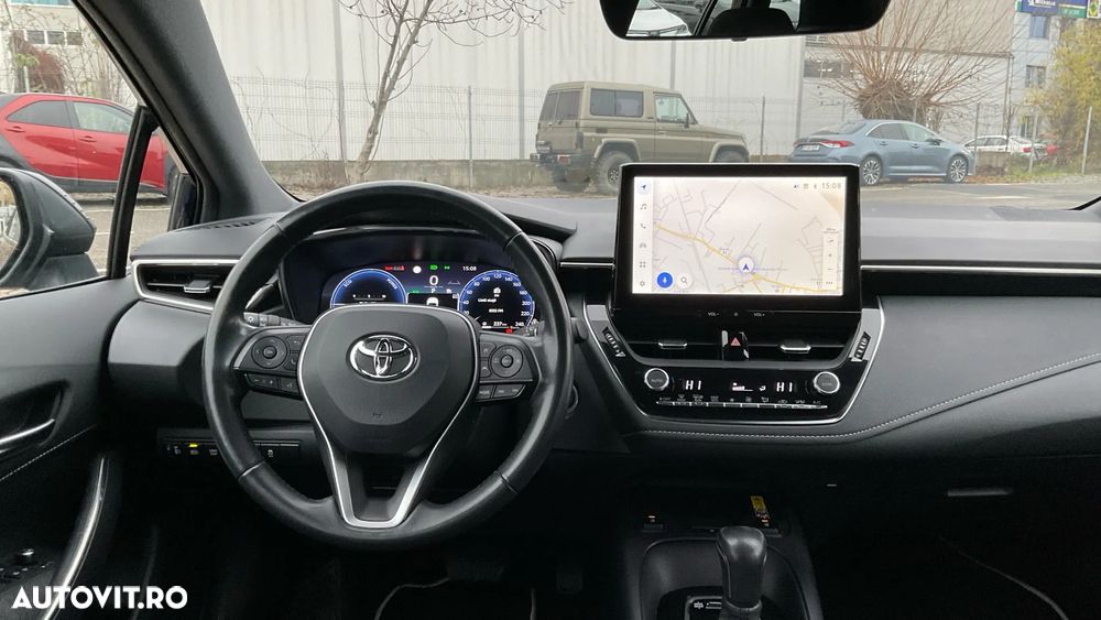 Toyota Corolla TS 1.8 HSD Dynamic - 19