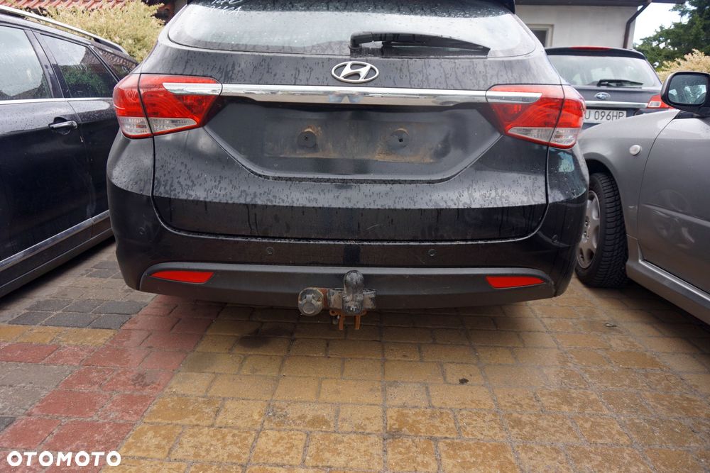 ZDERZAK TYLNY I40 VF KOMBI NKA  CZARNY HYUNDAI 2011-2014 - 1