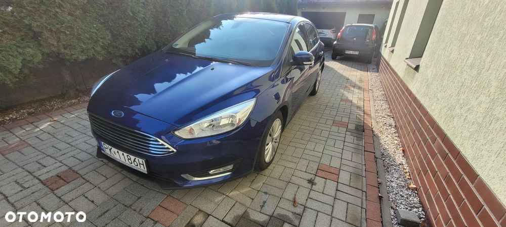 Ford Focus - 1
