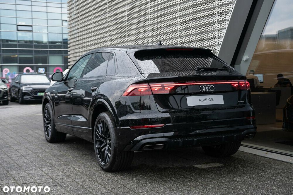 Audi Q8 - 4