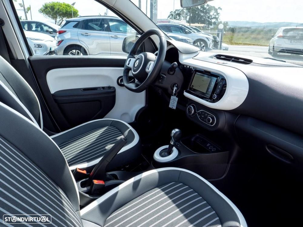 Renault Twingo E-Tech. 22 Techno - 15
