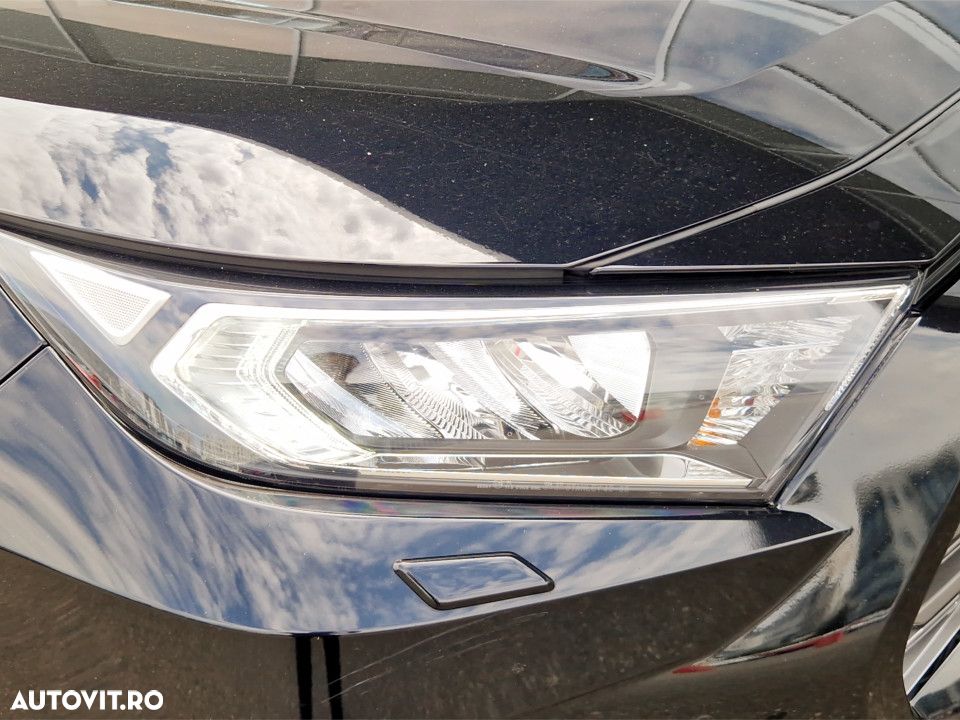 Toyota RAV4 - 10