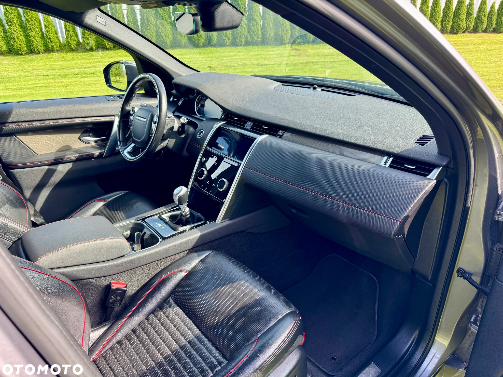 Land Rover Discovery Sport 2.0 D150 R-Dynamic S - 24