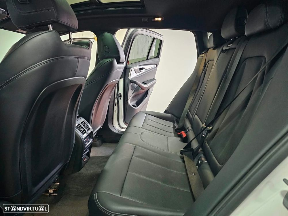 BMW X4 - 14