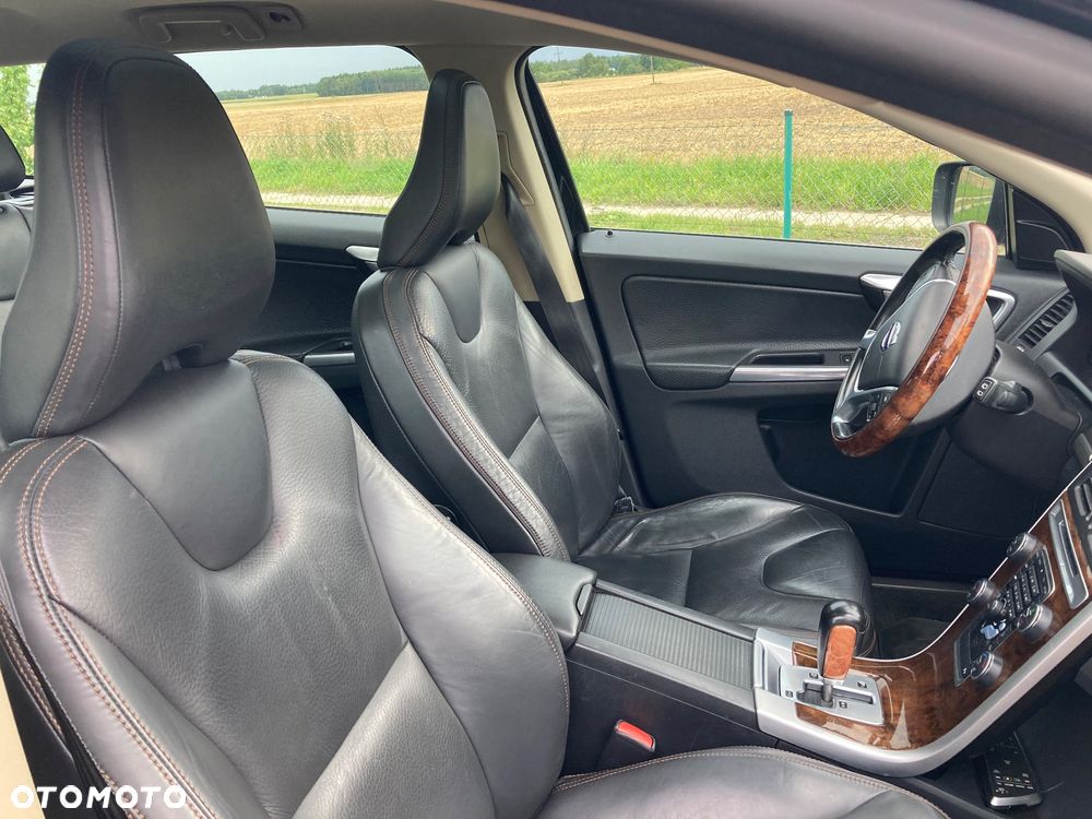 Volvo XC 60 - 3